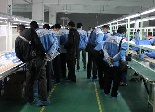 真金不怕火煉 團(tuán)購(gòu)大軍深入華鋒E路航工廠驗(yàn)證品質(zhì)